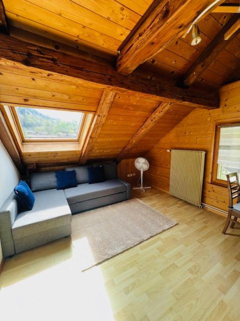 Au Bord Du Lac Därligen Esterno foto